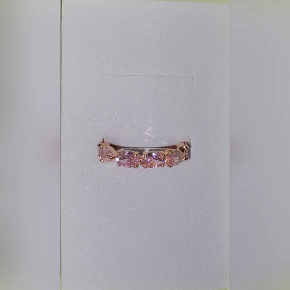 "Artistic Details" Ring - Picture 3 of 4